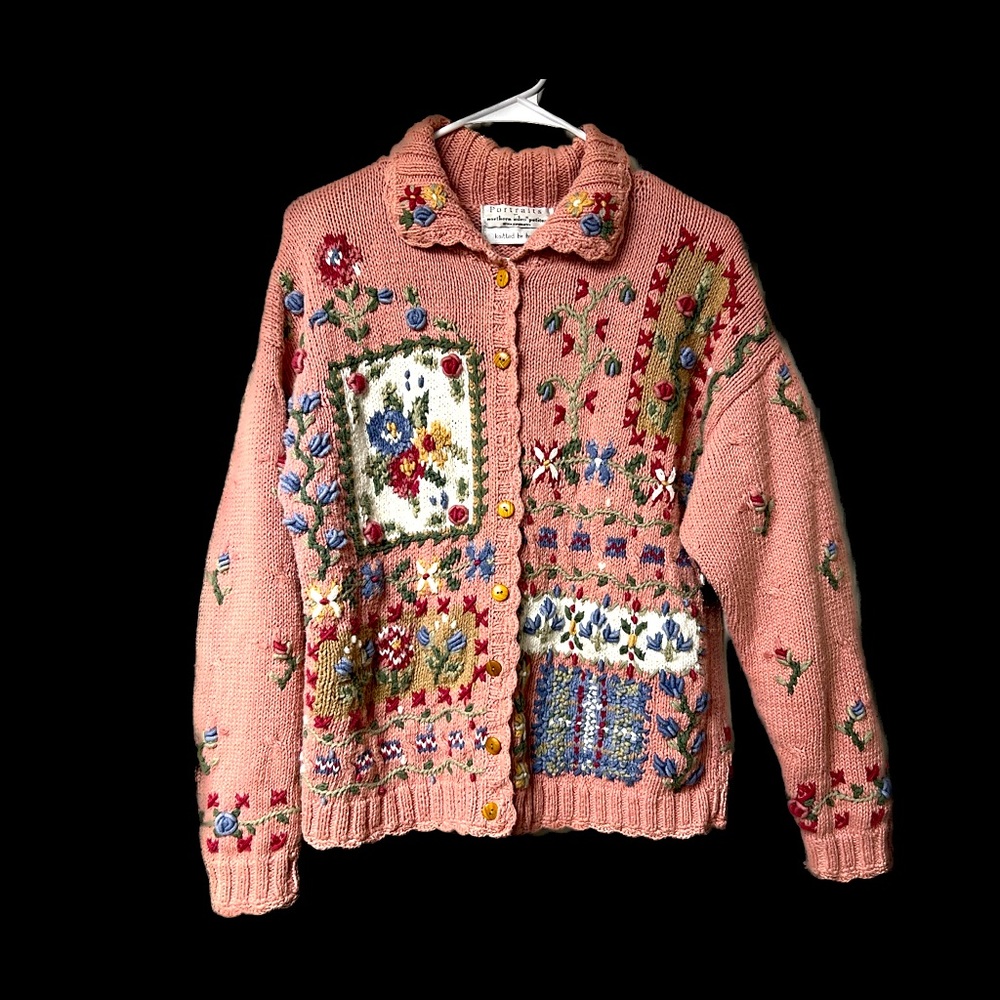 Portraits by Northern Isles Vintage Hand Knit Floral Cardigan Sweater